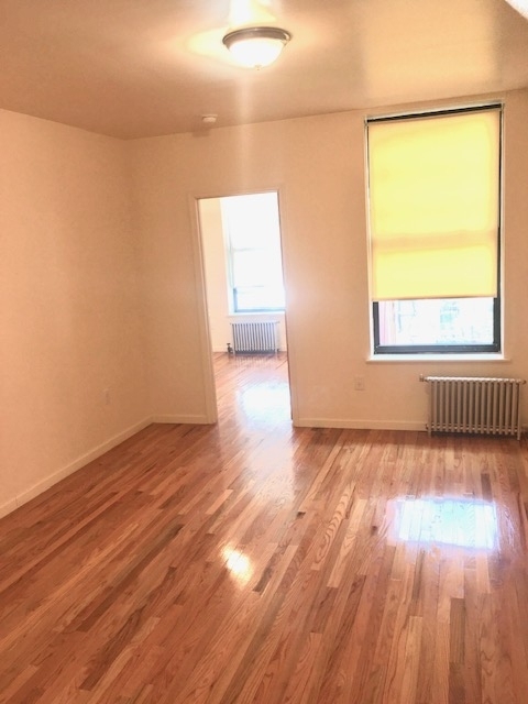 213 east 110th street - Photo 4