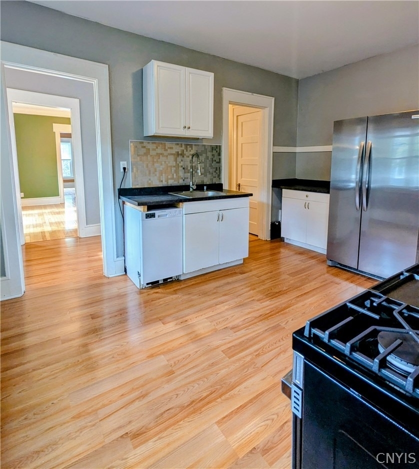 141 Beverly Road - Photo 8