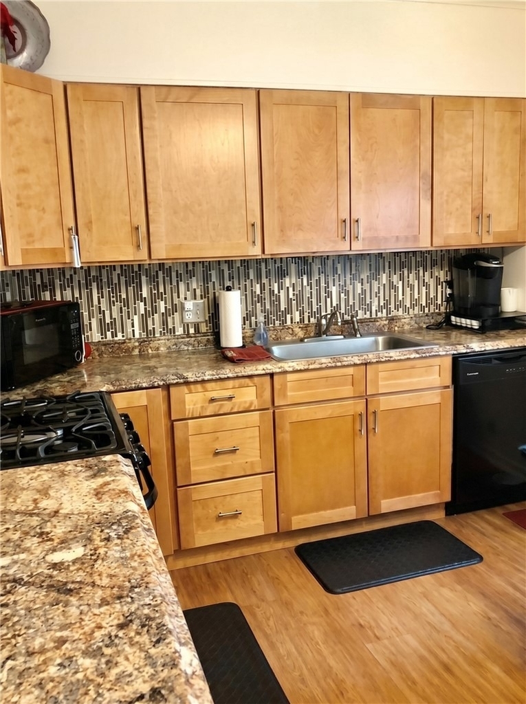 96 Rutgers Street - Photo 3
