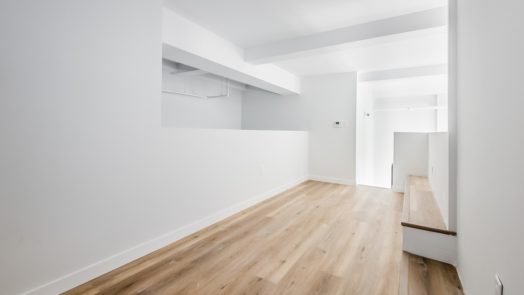619 Throop Ave 11216 - Photo 5