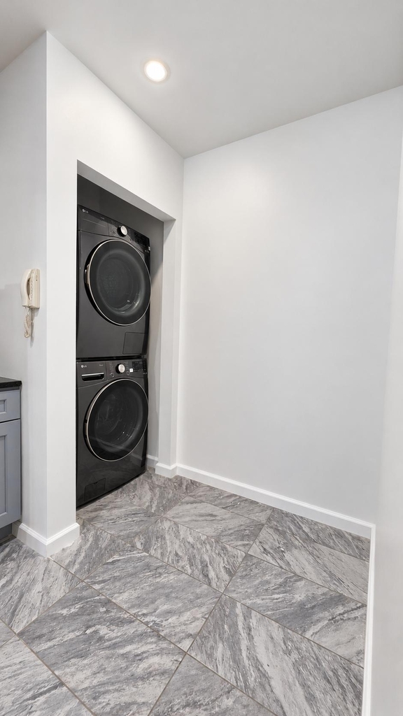 44 Bennett Avenue - Photo 7