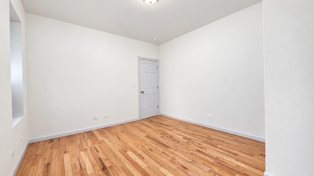 44 Bennett Avenue - Photo 13