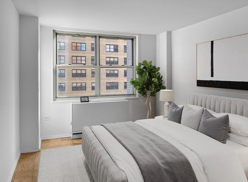East 29th Street - Photo 1