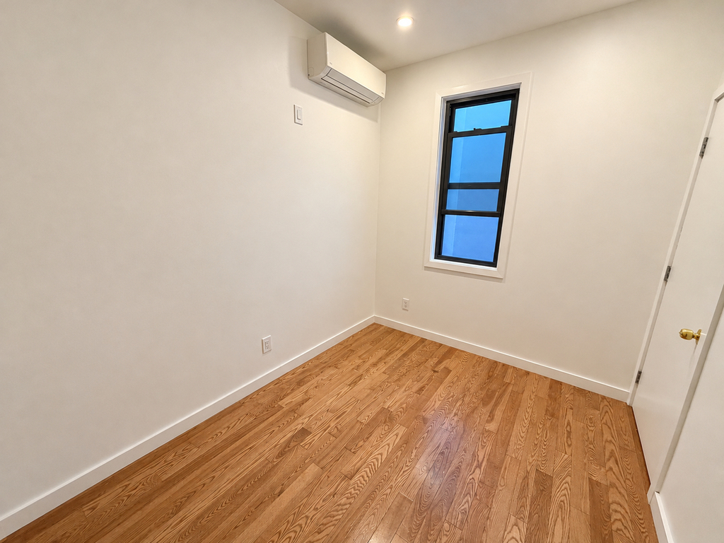 1441 Bushwick Avenue - Photo 4