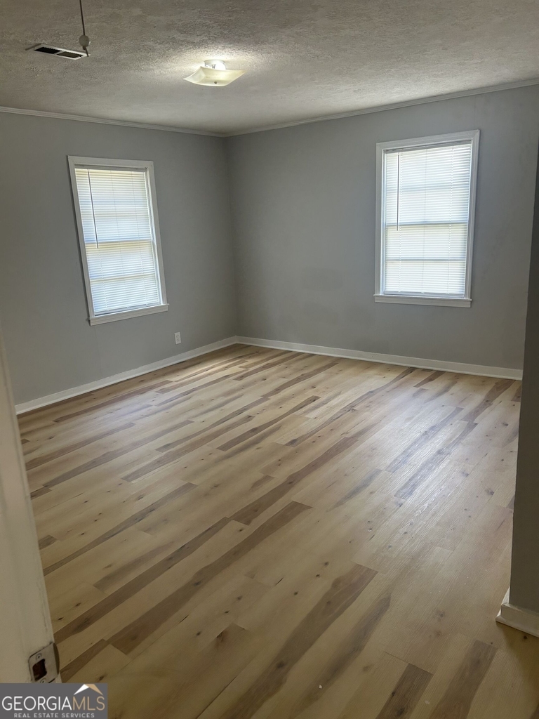 1407 Flannery Street Sw - Photo 3