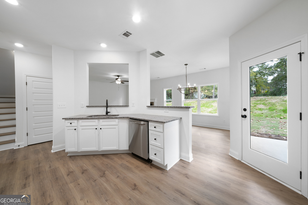21 Jamie Drive - Photo 10