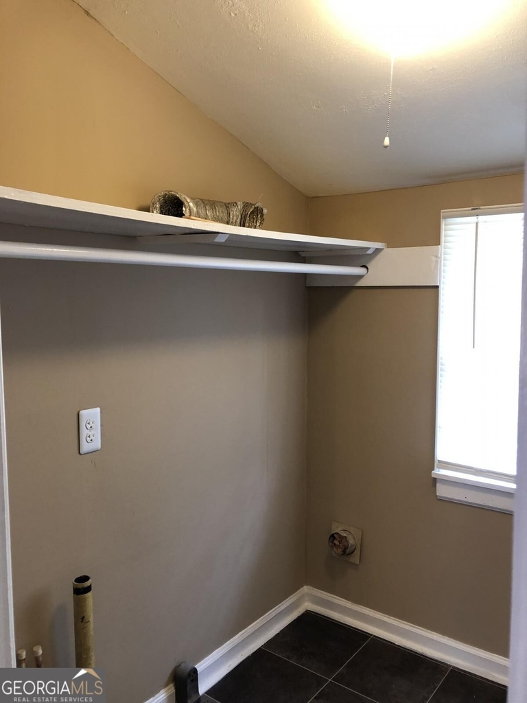513 Wilson Avenue Sw - Photo 3