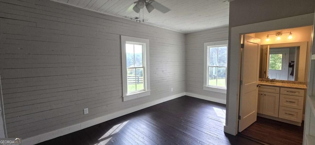 812 Bessie Lane - Photo 16