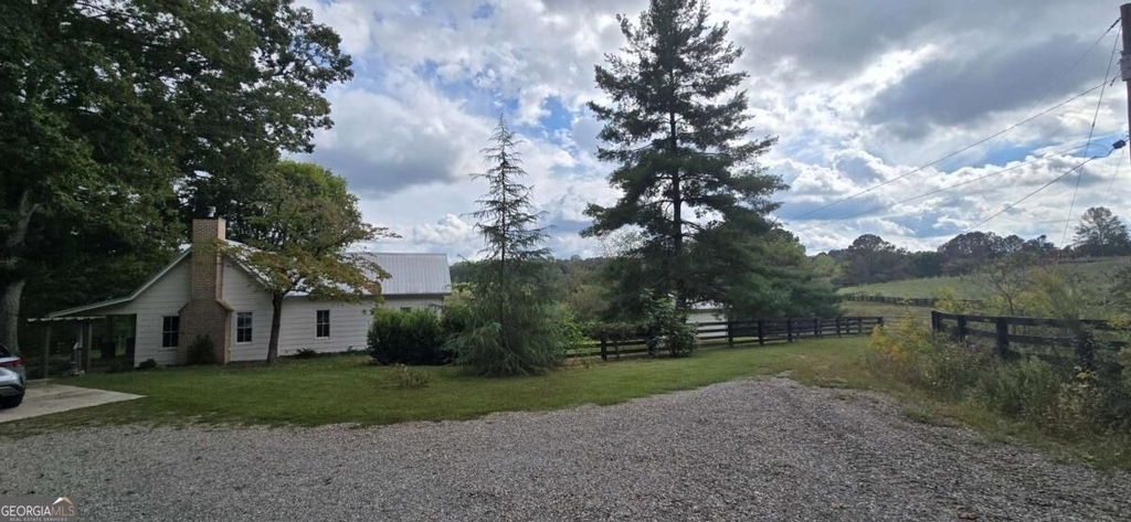 812 Bessie Lane - Photo 1