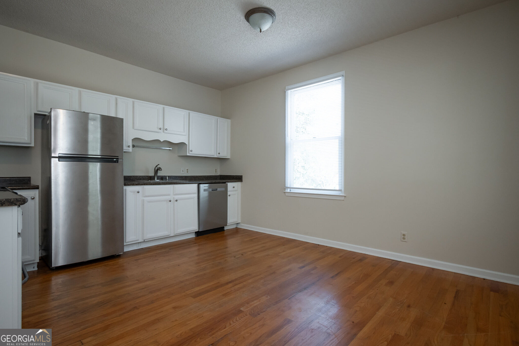 430 Cleveland Avenue - Photo 8