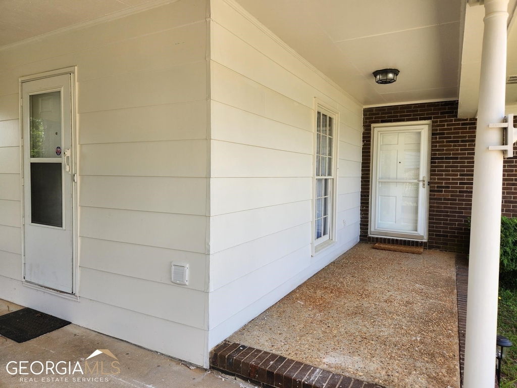 1136 Bunker Hill Road - Photo 5