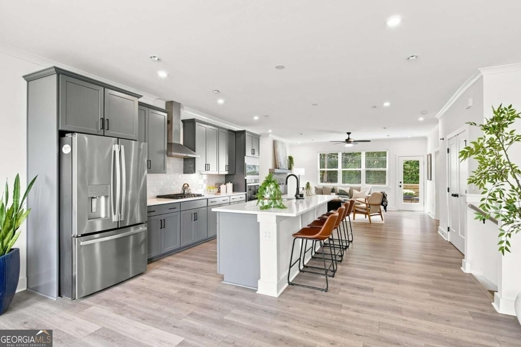 3401 Catalan Alley - Photo 8