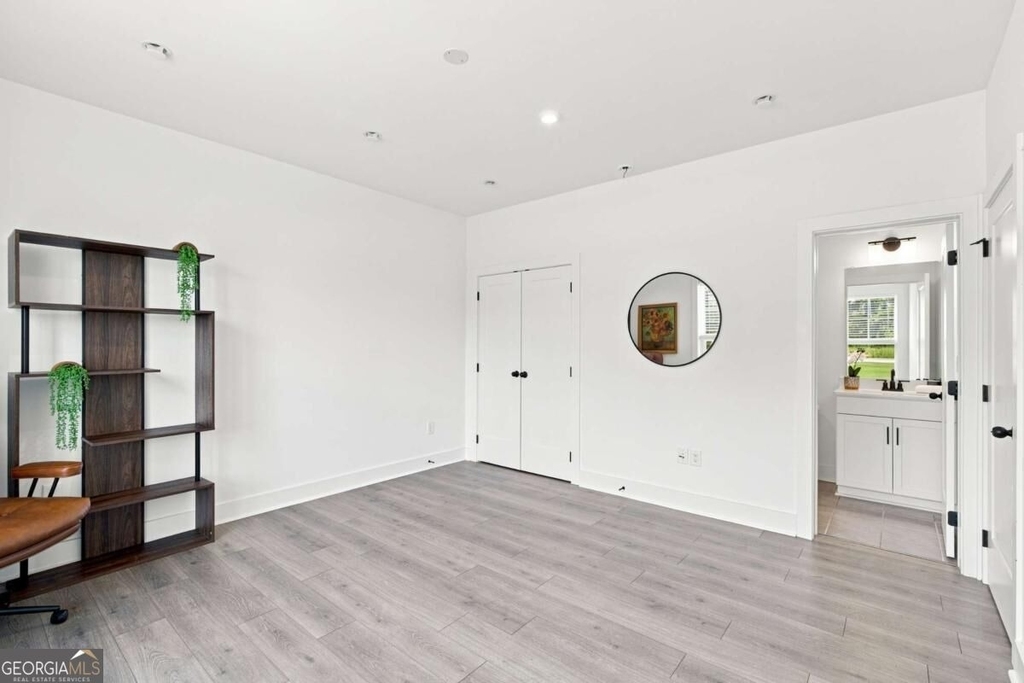 3401 Catalan Alley - Photo 4