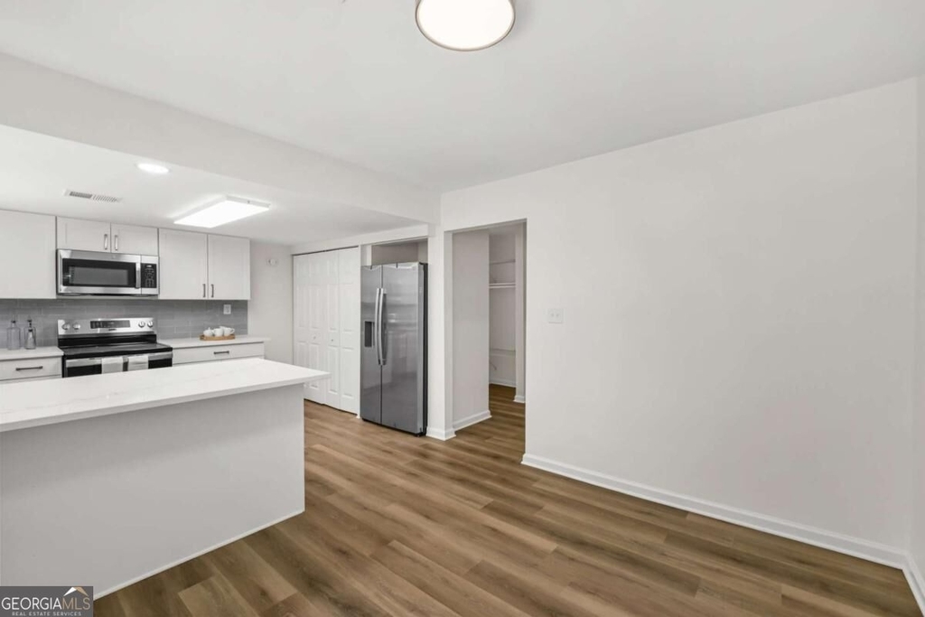 3038 Steeplechase - Photo 5