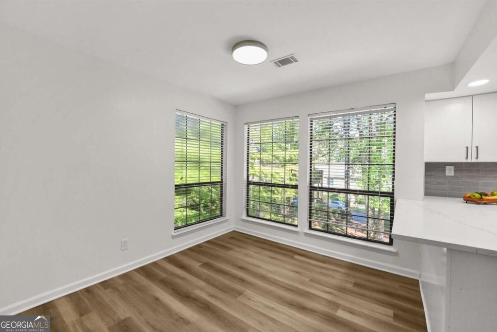 3038 Steeplechase - Photo 7