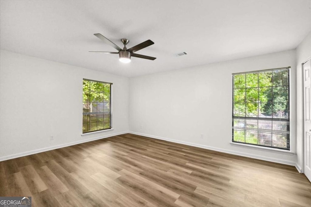 3038 Steeplechase - Photo 23