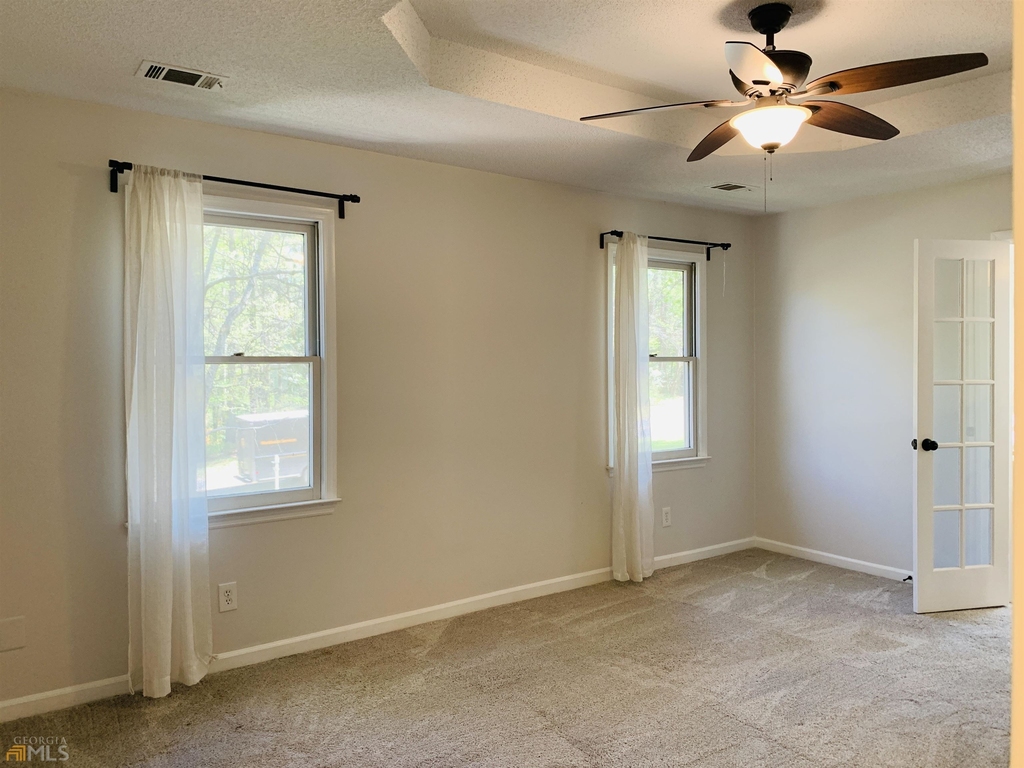 210 Spring Forest Way - Photo 15
