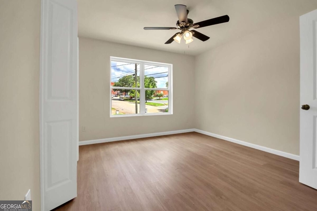50 S Jackson Street - Photo 16