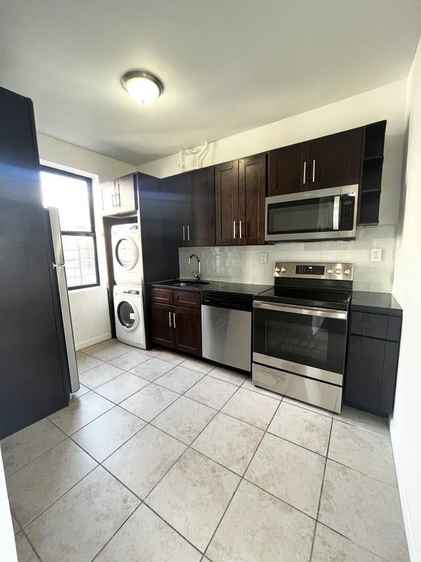 West 163rd Street & Broadway - Photo 1