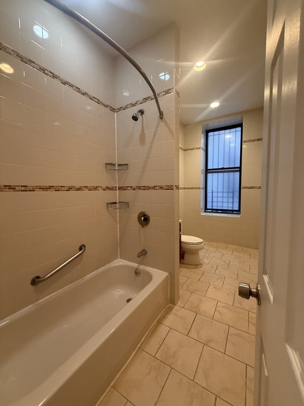 West 151st Street & Broadway - Photo 6