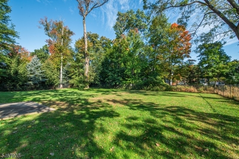 31 Hillside Ave - Photo 24