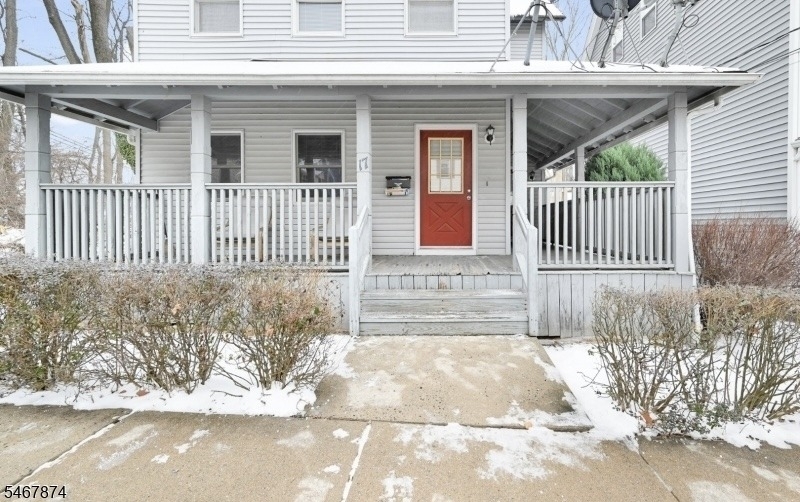 17 Olyphant Pl - Photo 2