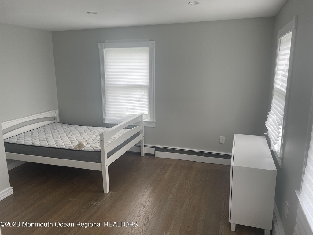 363 Lake Avenue - Photo 13