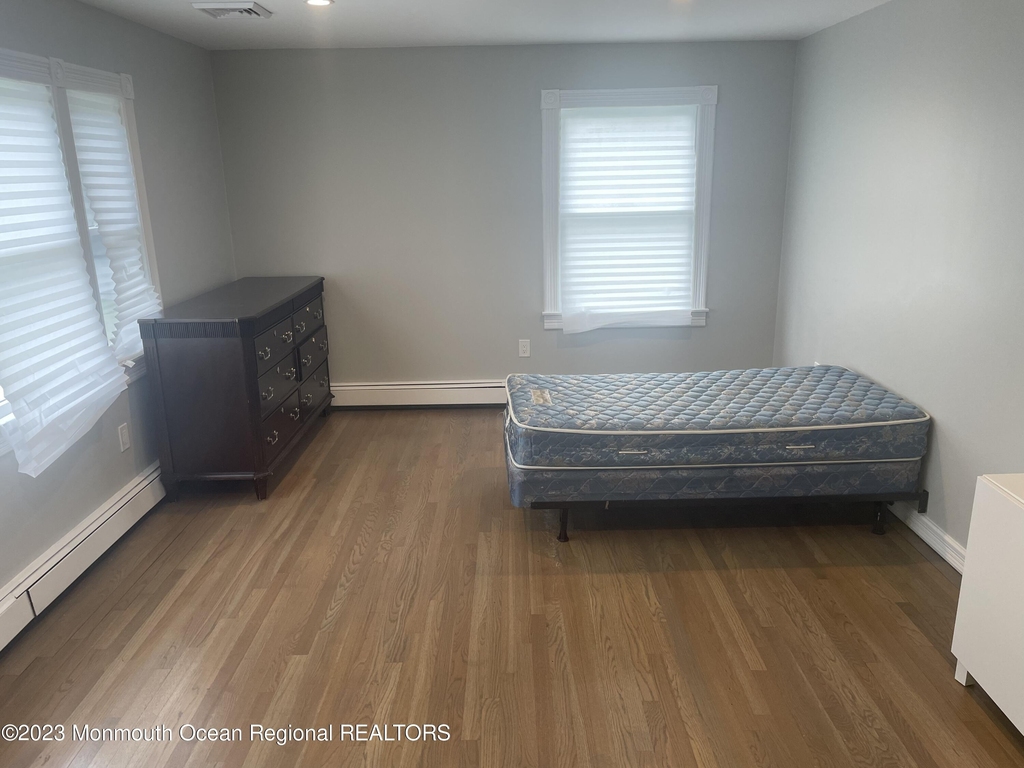 363 Lake Avenue - Photo 14