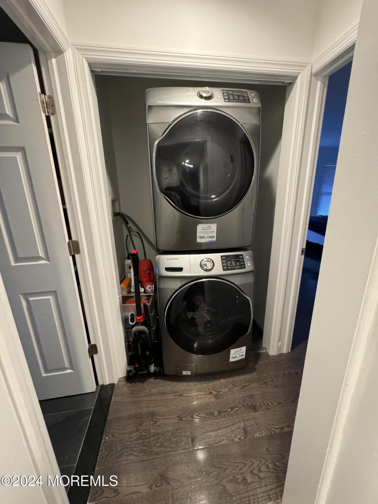215 Cedar Street - Photo 2