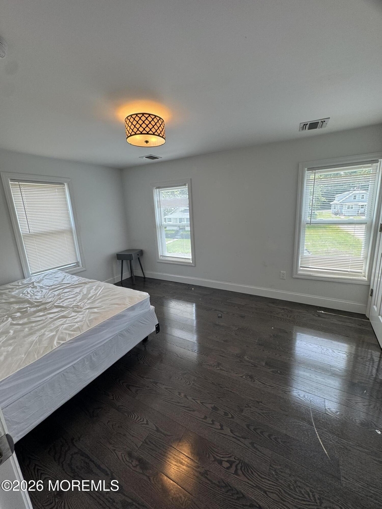 215 Cedar Street - Photo 6