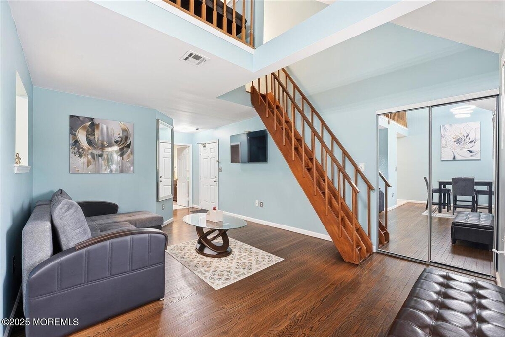 1 Central Avenue - Photo 7