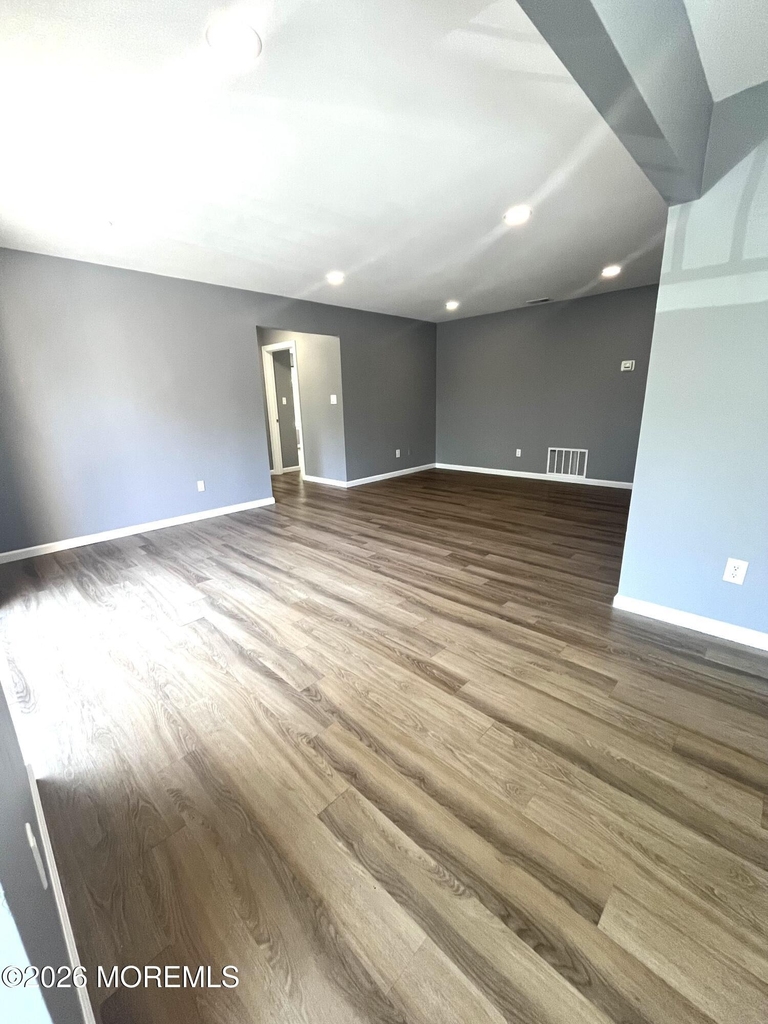 42 Diane Drive - Photo 7