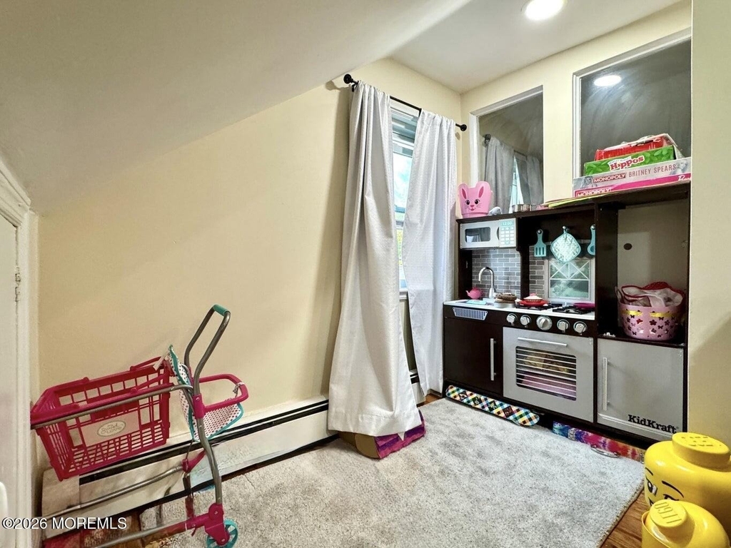 196 Milton Avenue - Photo 10