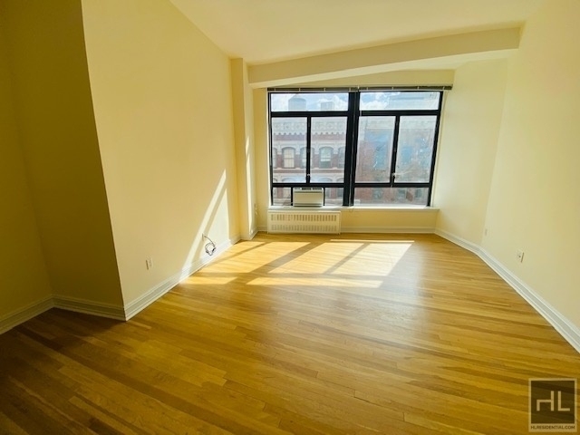 Astor Place - Photo 0