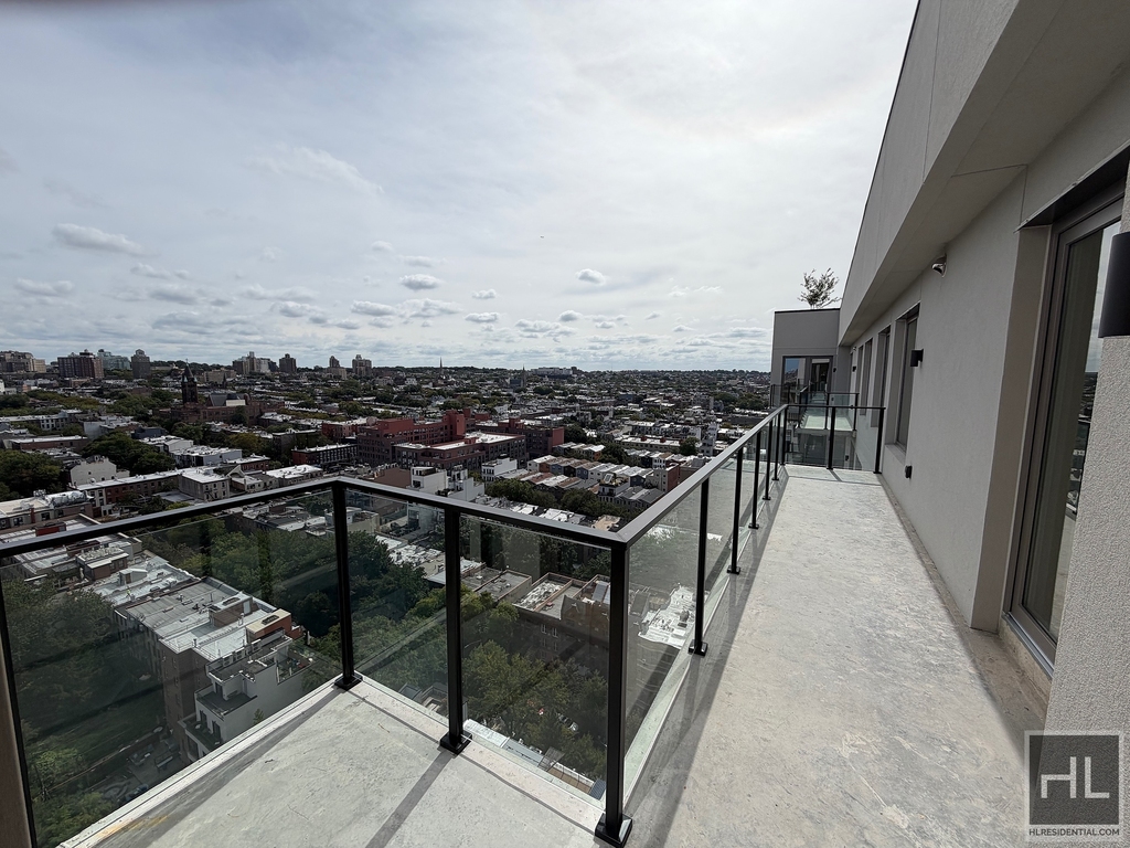 4 Avenue - Photo 19