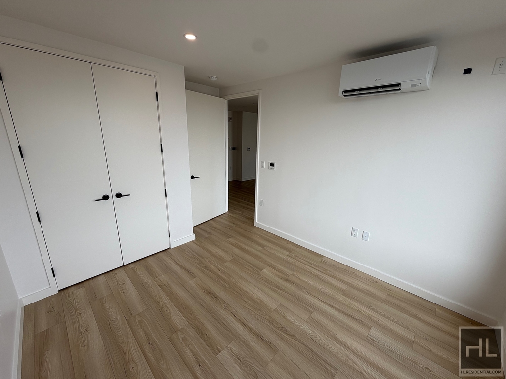 4 Avenue - Photo 7