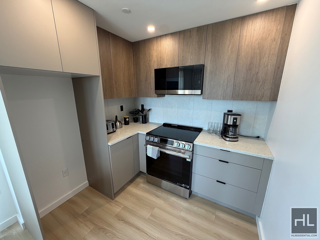 4 Avenue - Photo 13
