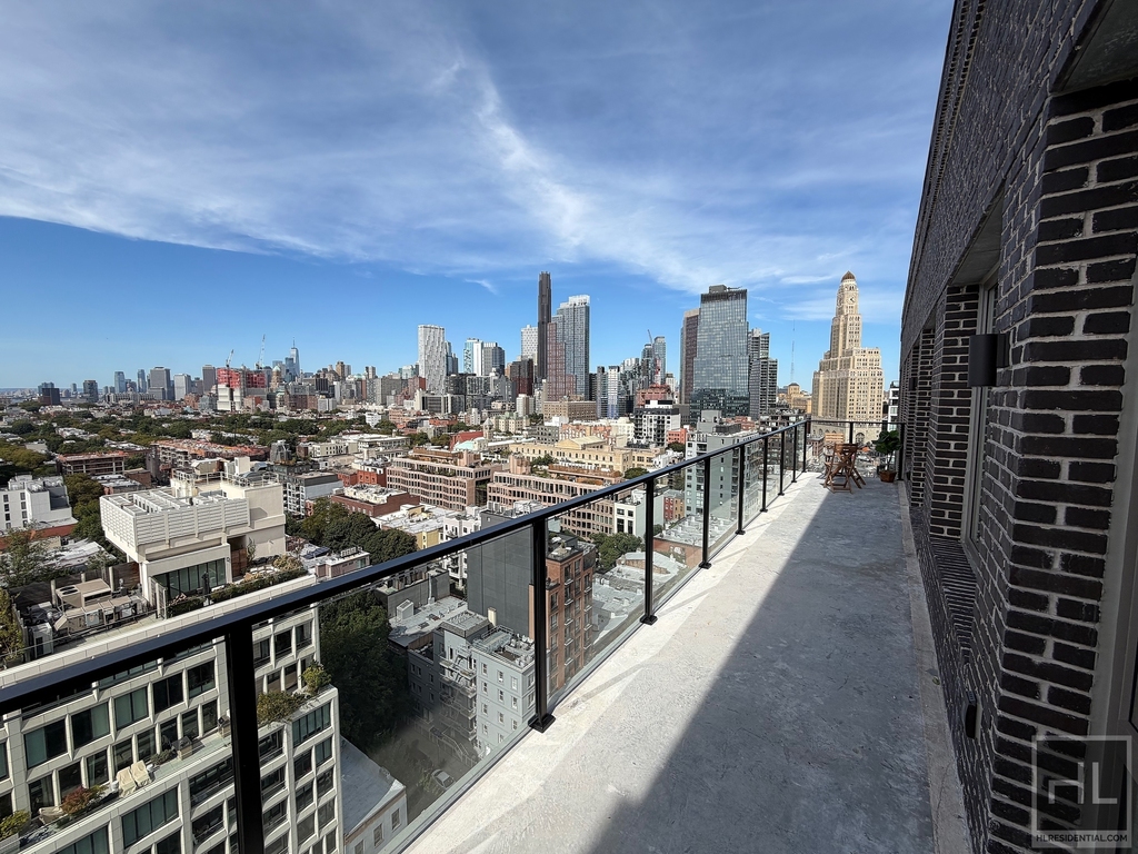 4 Avenue - Photo 20