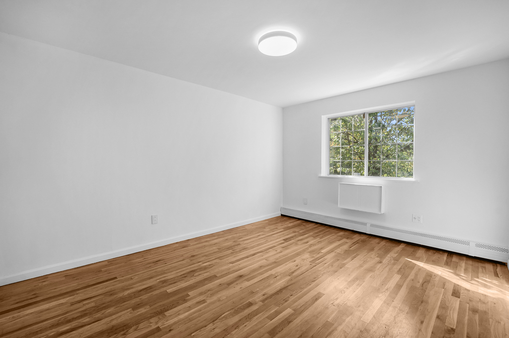 533 Minnieford Avenue - Photo 5