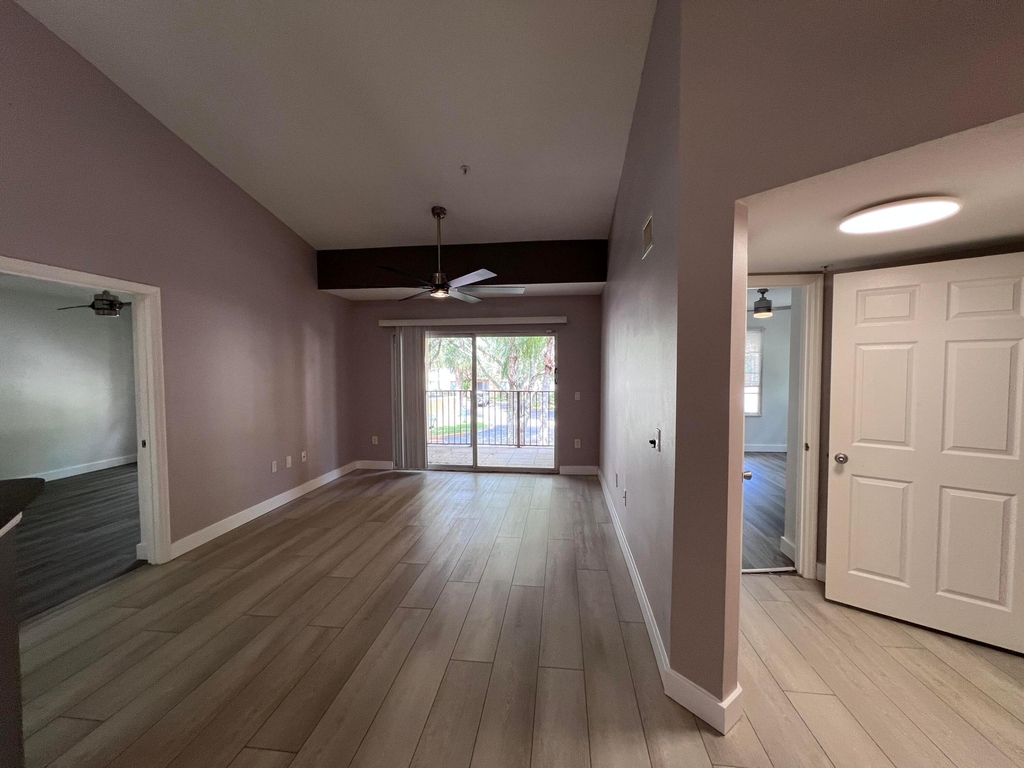 4220 San Marino Boulevard - Photo 3