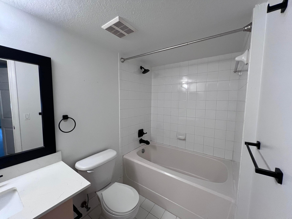 4220 San Marino Boulevard - Photo 9