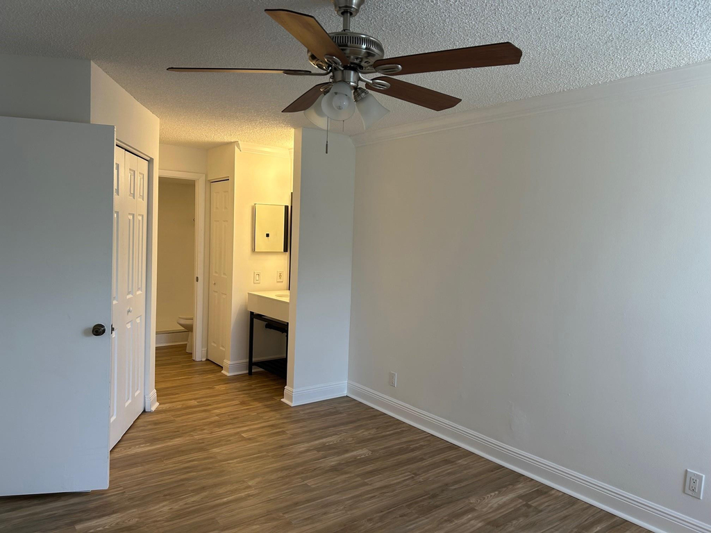 9999 Summerbreeze Drive - Photo 17