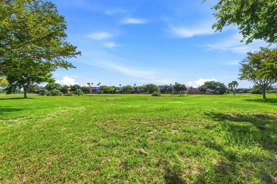 7230 Lake Cir Drive - Photo 3