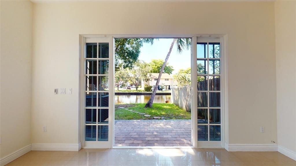 620 Ne 20th Street - Photo 5