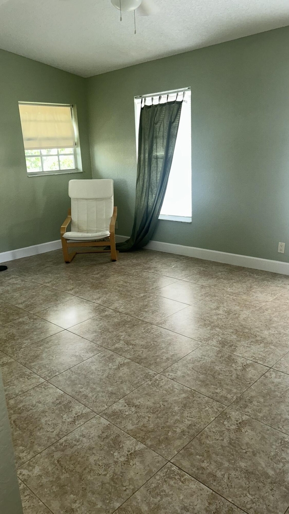1135 Lake Shore Drive - Photo 33