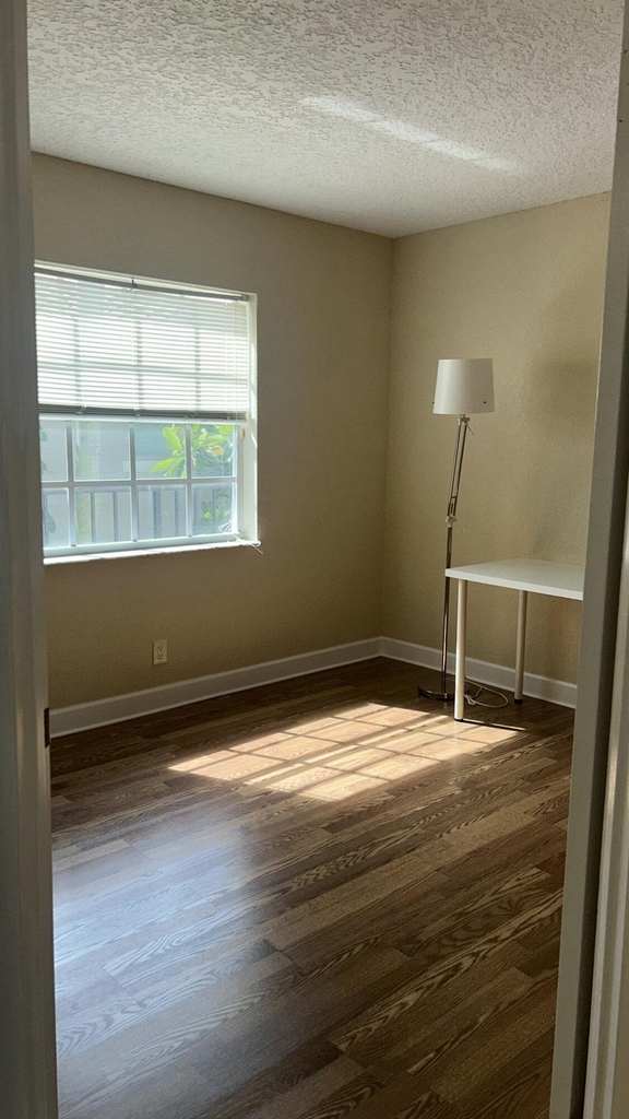 1135 Lake Shore Drive - Photo 31