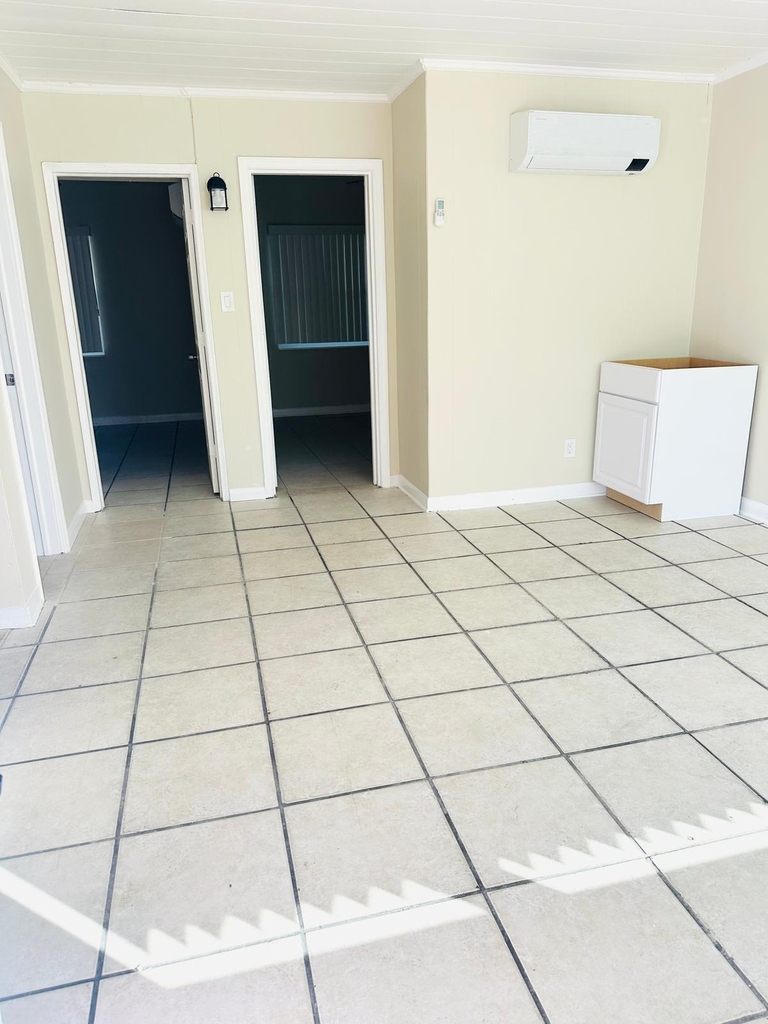616 S 6th Street - Photo 2