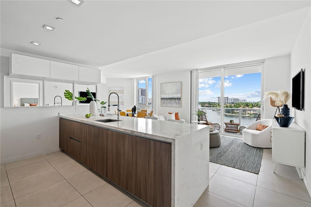 401 N Birch Road - Photo 8
