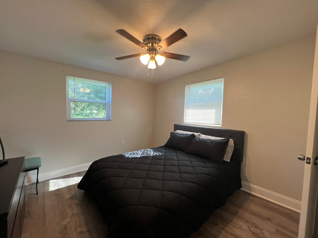 3708 Avenue K - Photo 11