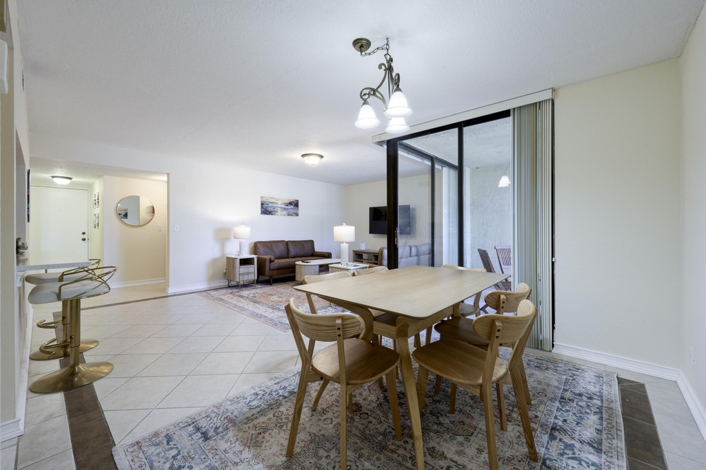 825 Egret Circle - Photo 1